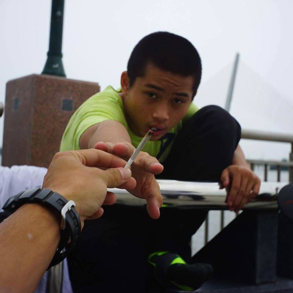 Meet your Posher, Quân